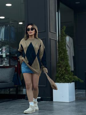Camel Navy Blue Diamond Pattern Sweater