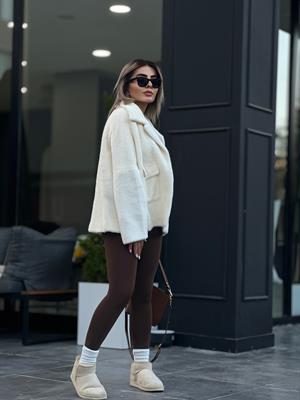 Ekru Büyük Cepli Peluş Kürk