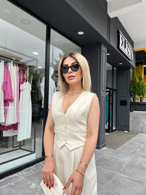 Ekru Düğmeli Yelek