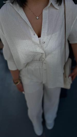 Off-white waffle half-sleeved shirt and trousers set