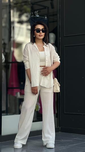 Off-white waffle half-sleeved shirt and trousers set