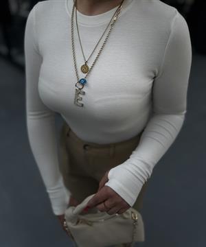 Off-white Modal Fabric Thumbhole Crew Neck Blouse