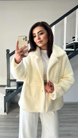 Off-white Premium Plush Fur with Large Pockets