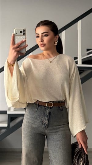 Ekru Yaraasa Kol Kayık Yaka Merserize Bluz