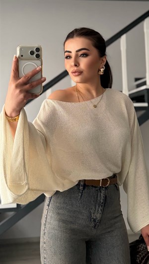 Ekru Yaraasa Kol Kayık Yaka Merserize Bluz
