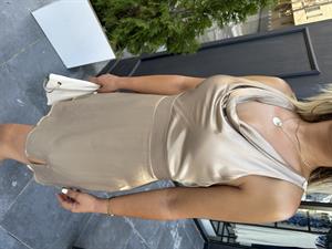Gold Degaje Mini Yırtmaçlı Elbise 