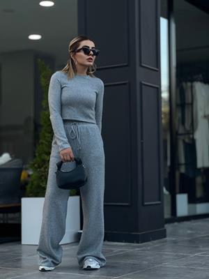 Gri Beli Lastikli Bol Paça Pantolonlu Crop Takım 