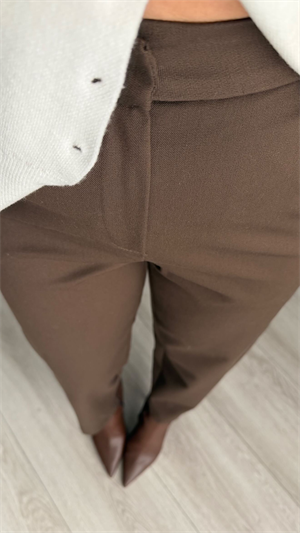 Kahve Dikiş Detaylı Skater Kumaş Pantolon