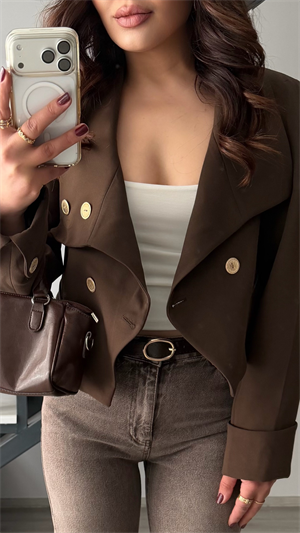 Kahve Gold Düğme Detaylı Crop Ceket