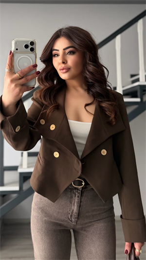 Kahve Gold Düğme Detaylı Crop Ceket