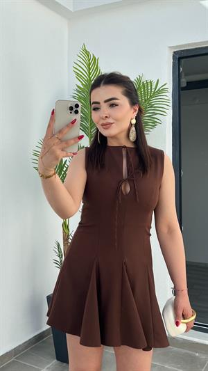 Kahve Kloş Etekli Fiyonklu Kısa Elbise 