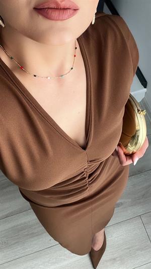 Kahve Marka Model V Yaka Önü Drapeli Midi Elbise