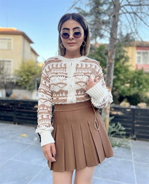 Kahve Pliseli Astarı Şortlu Etek
