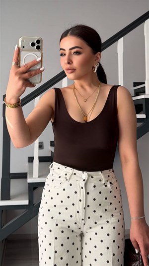 Kahve V Yaka Bodysuit