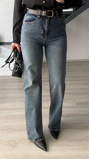 Dark Blue Straight Jeans with Belt and Lycra