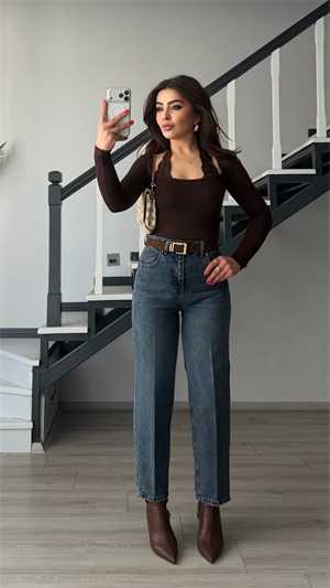 Dark Blue Belted Skater Jeans