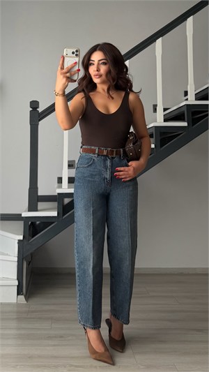 Dark Blue Belted Skater Jeans