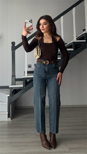 Dark Blue Belted Skater Jeans