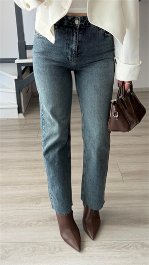 Koyu Mavi Likralı Boy Fit Jean