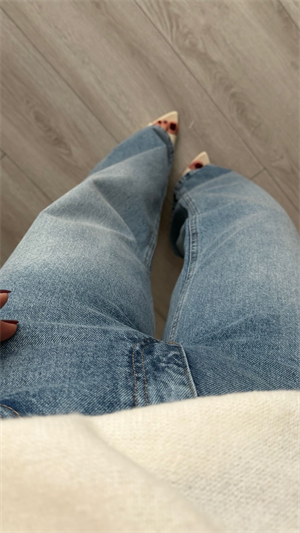 Koyu Mavi Yıkamalı Kemerli Wide Leg Jean