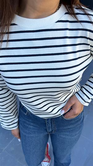 Lacivert Beyaz Çizgili Sweatshirt 