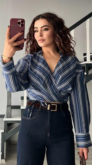 Lacivert Çizgili Kruvaze Bağlamalı Crop Gömlek