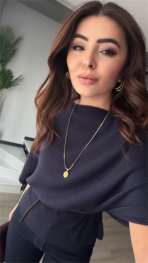 Navy Blue Boat Neck Batwing Sleeve Belted Knit Blouse