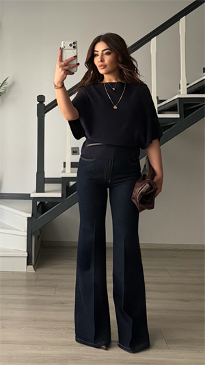 Navy Blue Boat Neck Batwing Sleeve Belted Knit Blouse