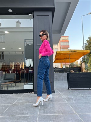Lacivert Paçası Kesik Mom Jean