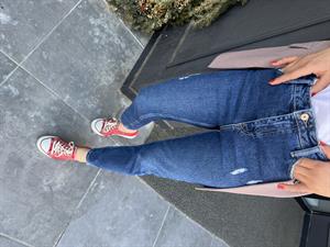 Lacivert Tırnak Detaylı Mom Jean
