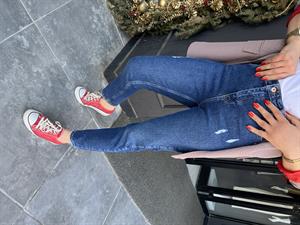 Lacivert Tırnak Detaylı Mom Jean
