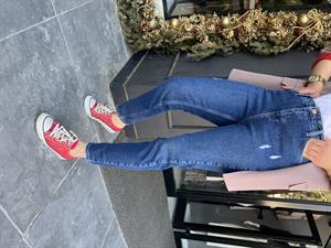 Lacivert Tırnak Detaylı Mom Jean