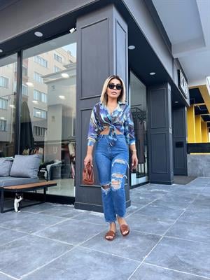 Lacivert Yırtık Detaylı Mom Fit Jean 