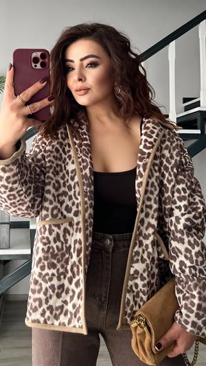 Leopar Desen Kapitone Astarlı Ceket