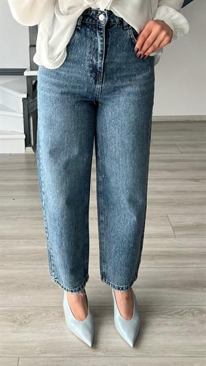 Mavi Minimal Taşlı Skater Jean