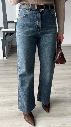Blue Washed Lycra Straight Jeans