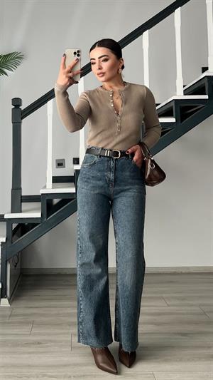 Blue Washed Lycra Straight Jeans