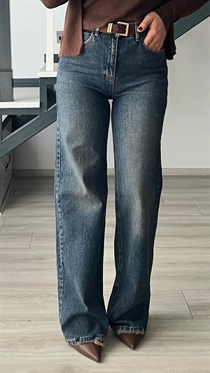 Mavi Yıkamalı Straight Jean
