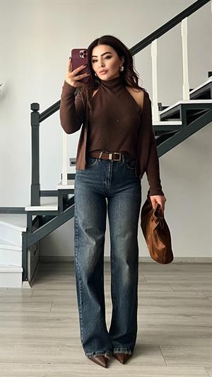 Mavi Yıkamalı Straight Jean