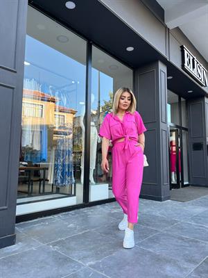 Pembe Bağlamalı Gömlekli Takım