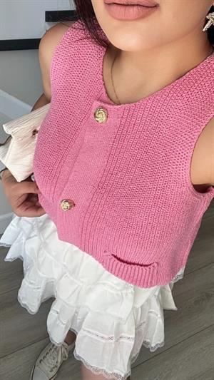Pembe Sıfır Kol Gold Düğme Triko Yelek