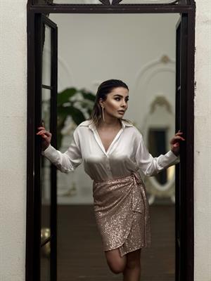 Pudra Yandan Bağlama Detay Payetli Mini Etek