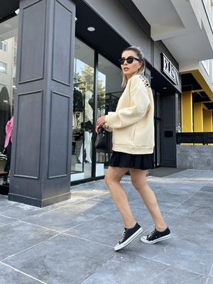 Sırt Leopar Baskılı Sweatshirt 