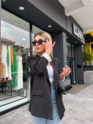 Siyah Astarı Çizgili Blazer Ceket