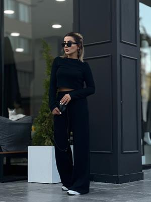 Siyah Beli Lastikli Bol Paça Pantolonlu Crop Takım