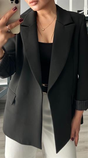 Siyah Duble Crep Astarı Çizgili Blazer Ceket