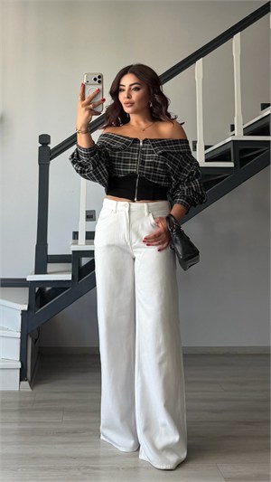 Black Plaid Zip-Up Design Blouse
