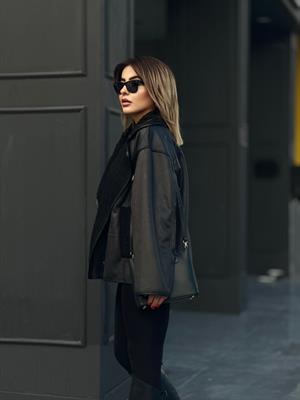 Siyah İçi Kürklü Oversize Ceket 
