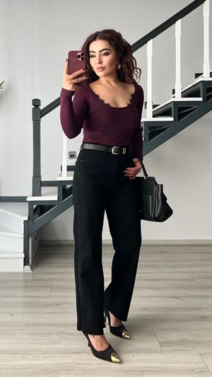 Siyah Kemerli Kesik Paça Premium Jean