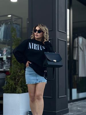 Siyah Oversize Üç İplik Şardonlu Nirvana Baskılı Sweatsirt